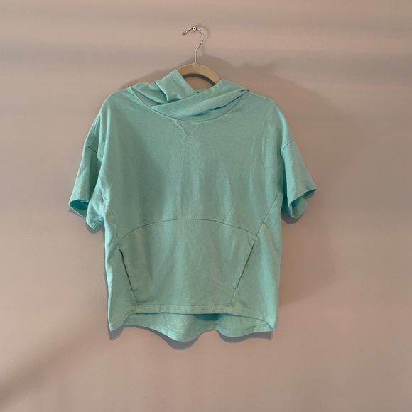 FABLETICS SS HOODED SWEATSHIRT - 🌸3/$30🌸 - Picture 1 of 4